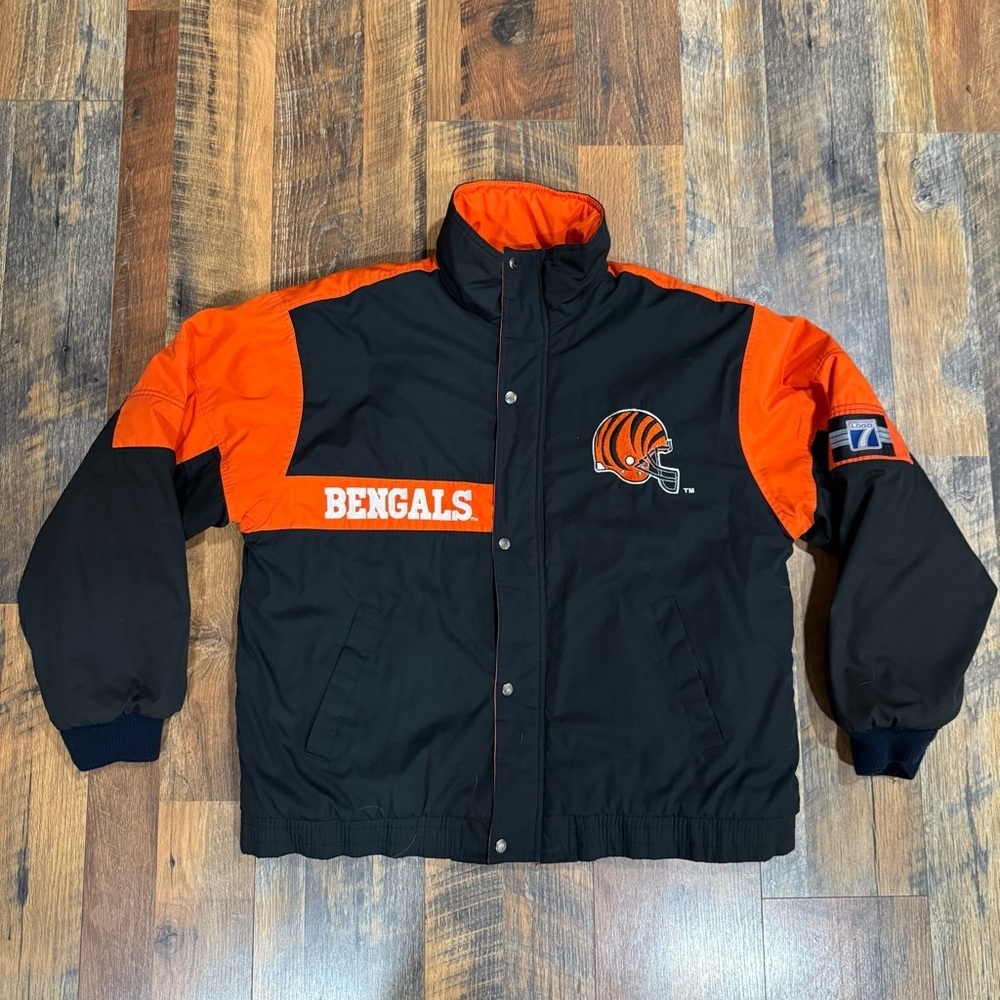 Vintage Logo 7 Cincinnati Bengals Full Zip Winter Coat